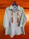 Blusa con bordados