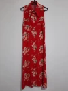 Vestido coral con flores